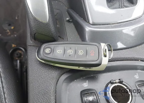 2013 Ford Focus Titanium from USA, damaged, VIN 1FADP3J25DL384141